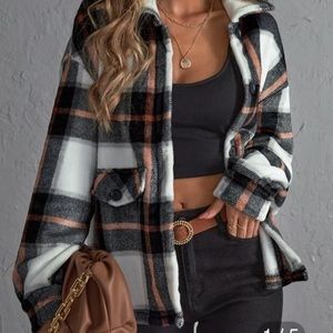 Plaid Print Drop Shoulder Jacket. Fleece.